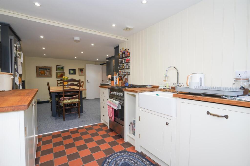 Portland Street (16).jpg