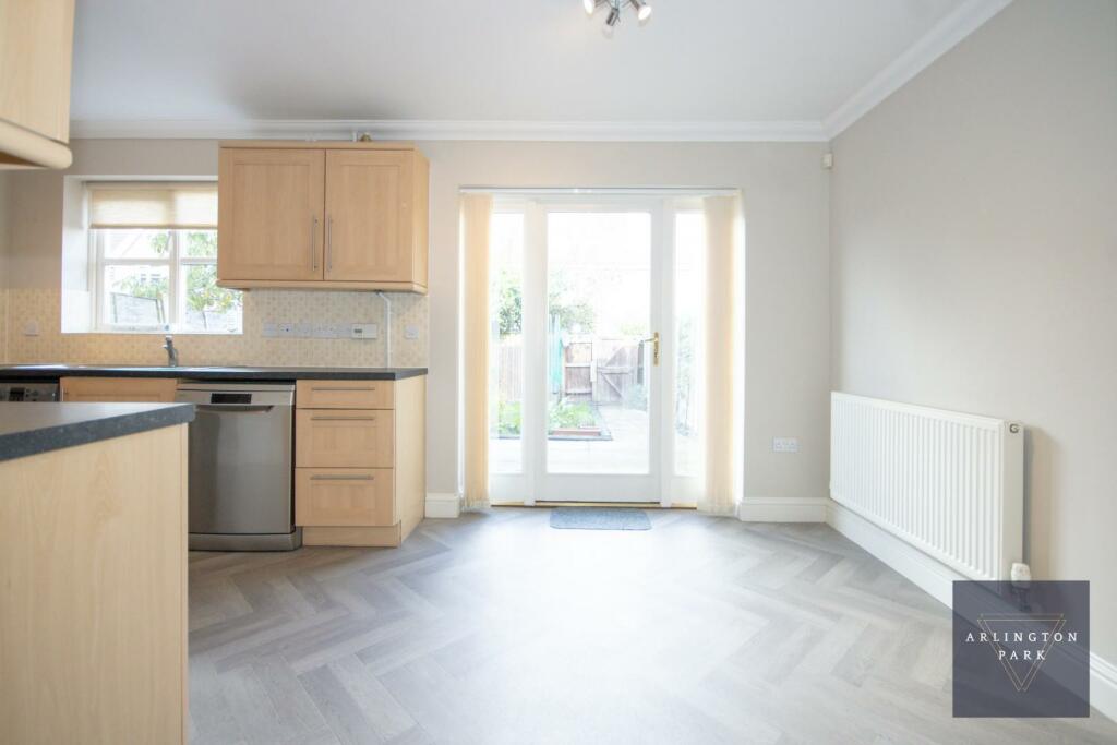 59Bromdale-03.jpg