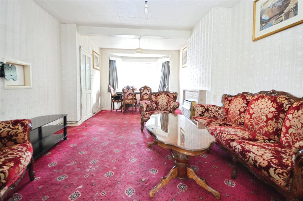 Living/Dining Room