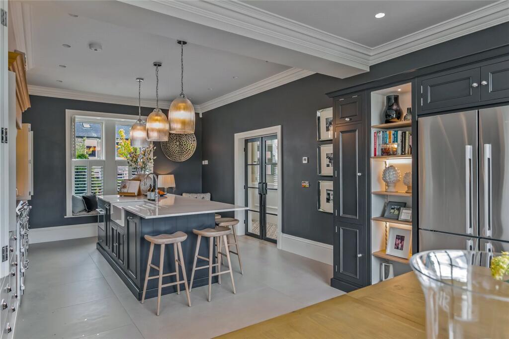 Kitchen/Dining