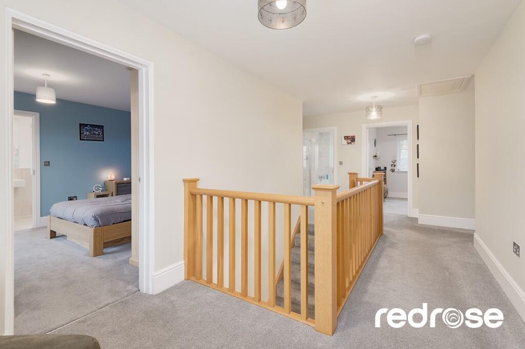 web_15 Burghfield...