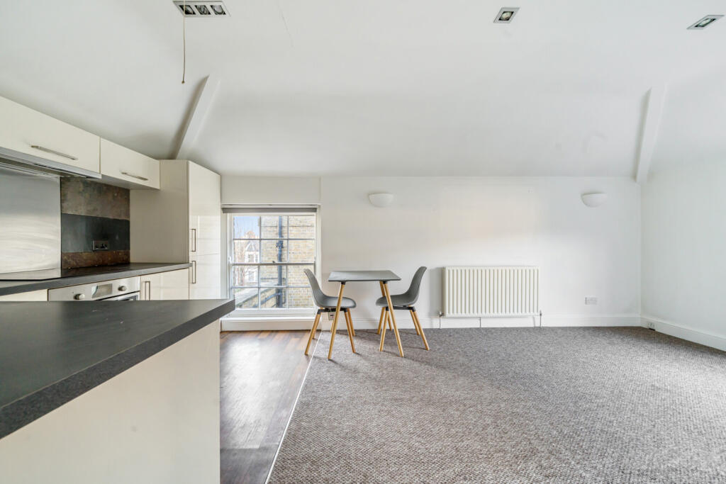 Reception/Kitchen