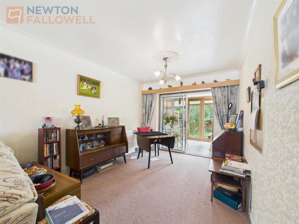 Living:Dining Room 3.jpg