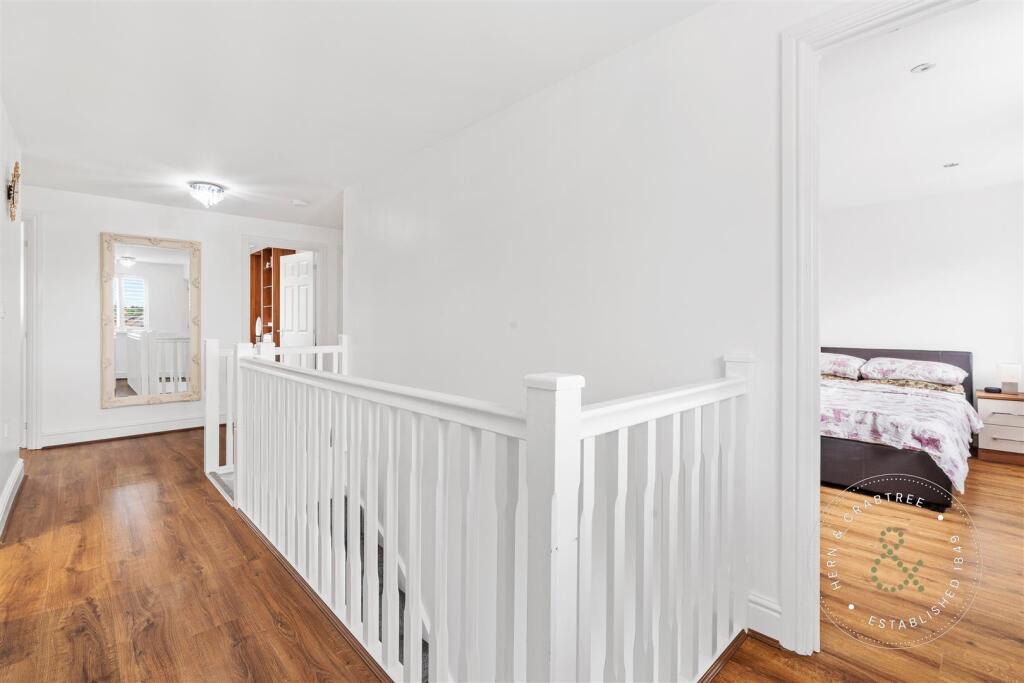 Rhodfa Lewis, Old St Mellons (30).jpg