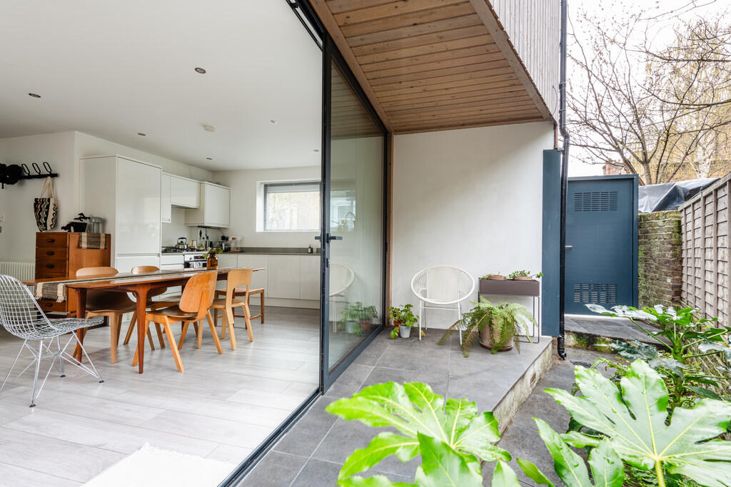 Blurton Rd 1A - 2...