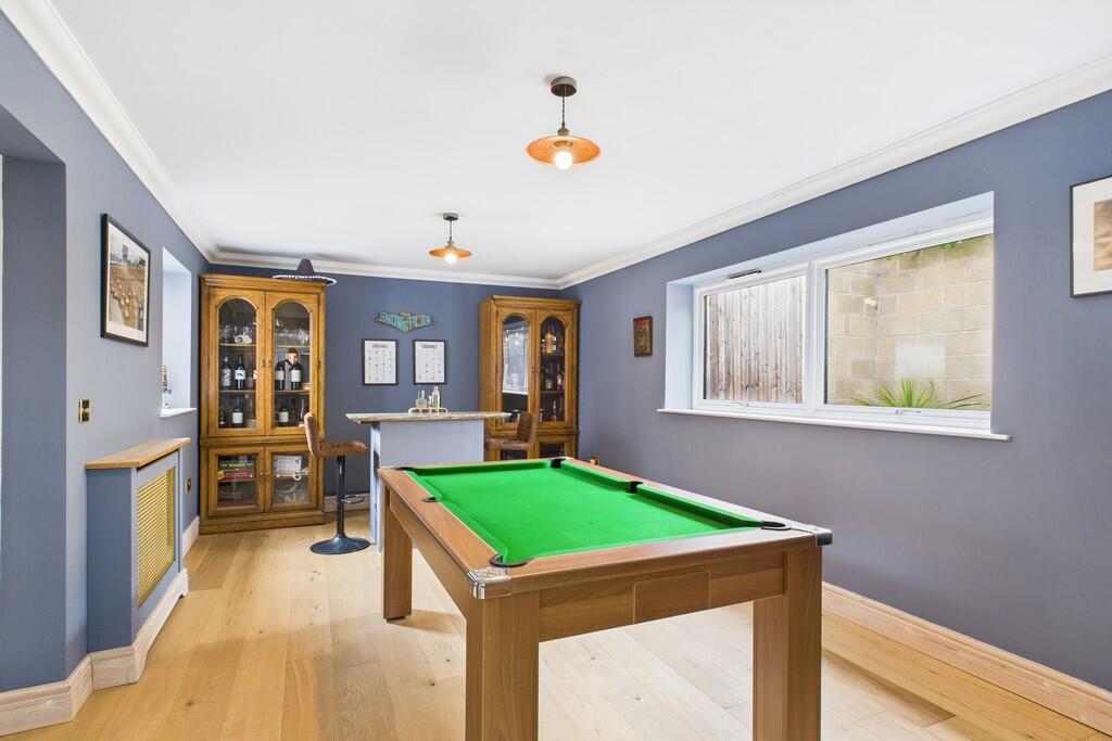 CAM01689G0-PR0463...