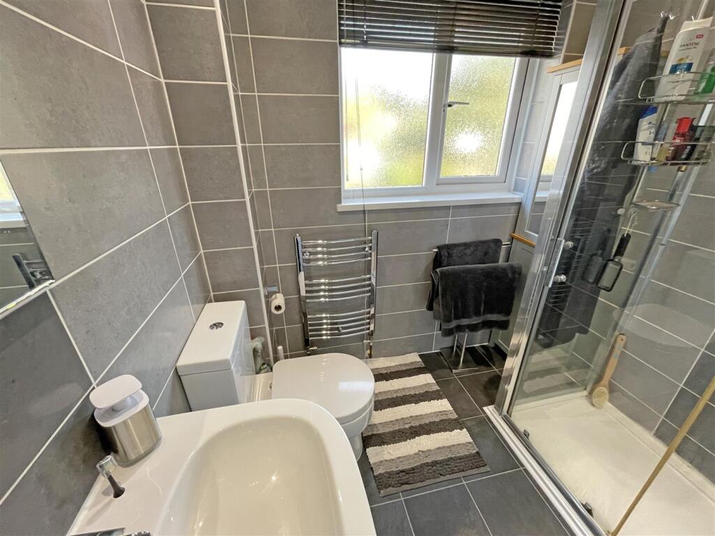 Redwing Drive 2 - Shower Room.jpg