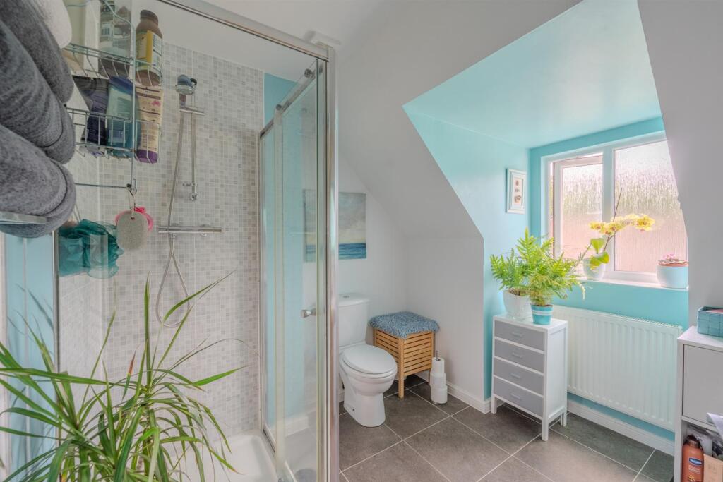 70 Heol Y Gros-3.jpg