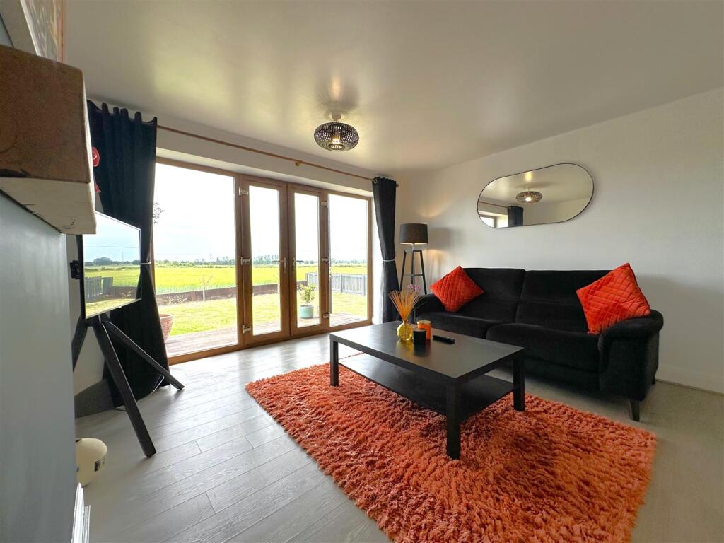 Living Area 477