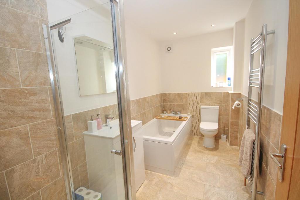 Bathroom ground floor