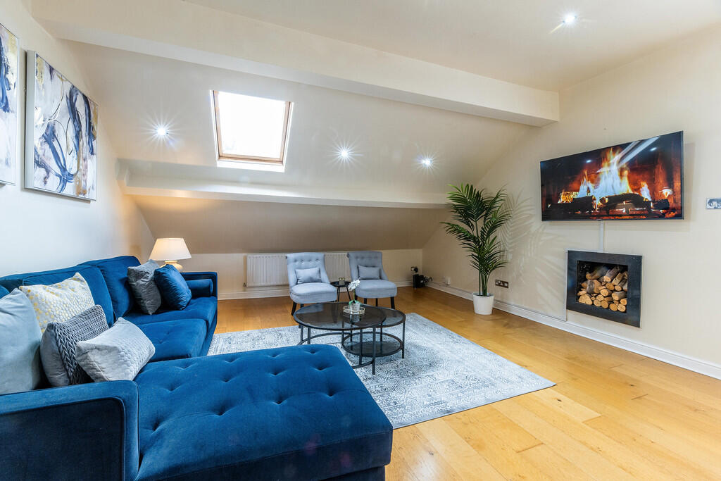 7 Redcliffe Road ...