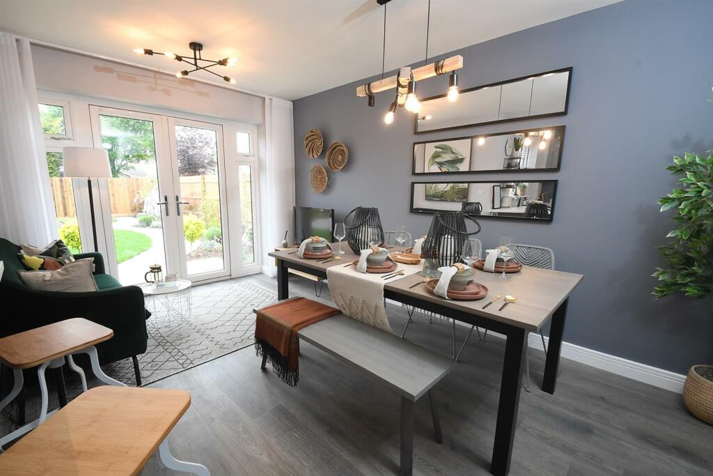 Bellway Eastern Counties - Ivy Hill sales office a
