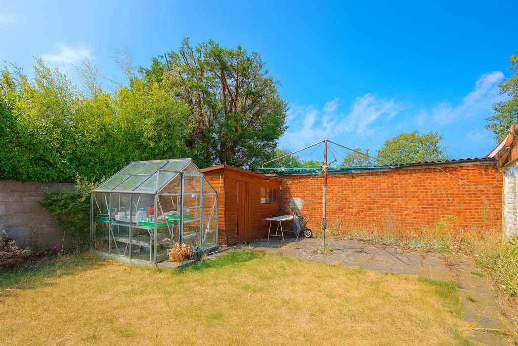 ChatGPT Image Aug 12, 2025, 04_10_43 PM.png