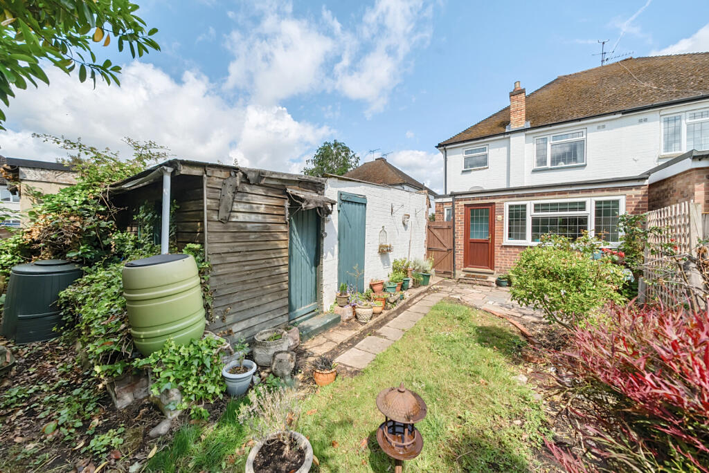 1304561-18-6842be...