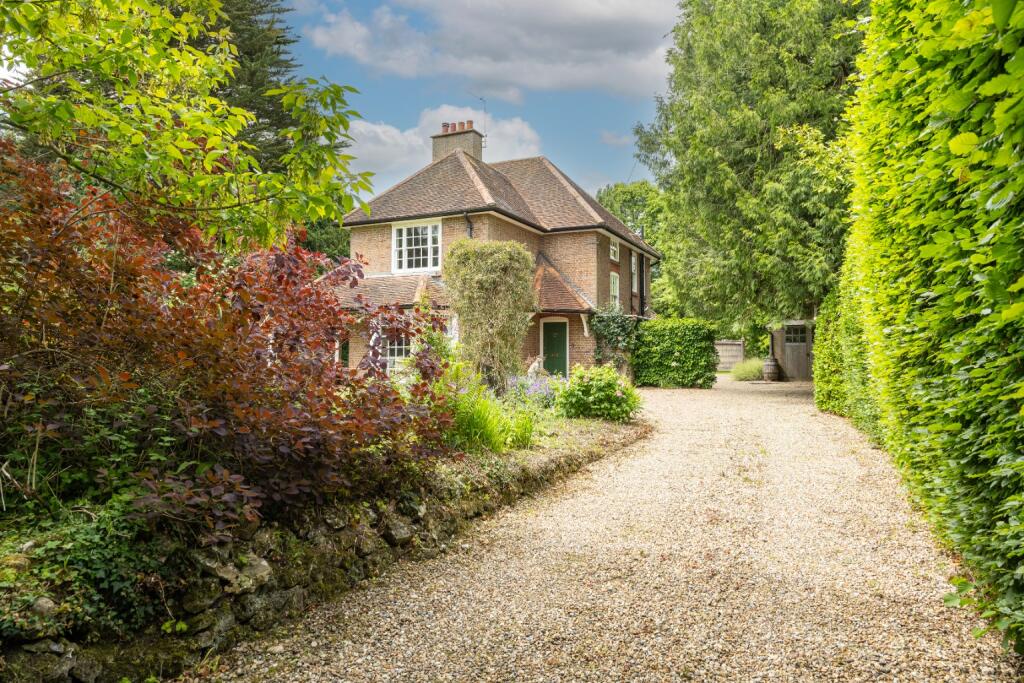 Cross Oak Road, Berkhamsted, Hertfordshire, HP4