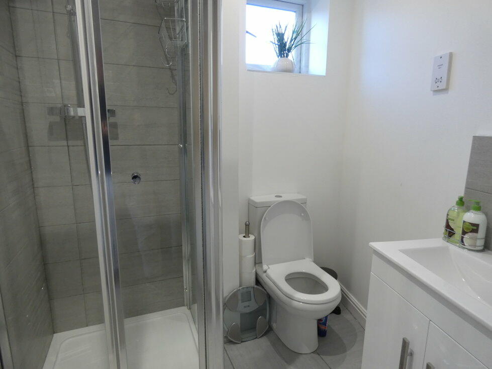 Ensuite Shower Room