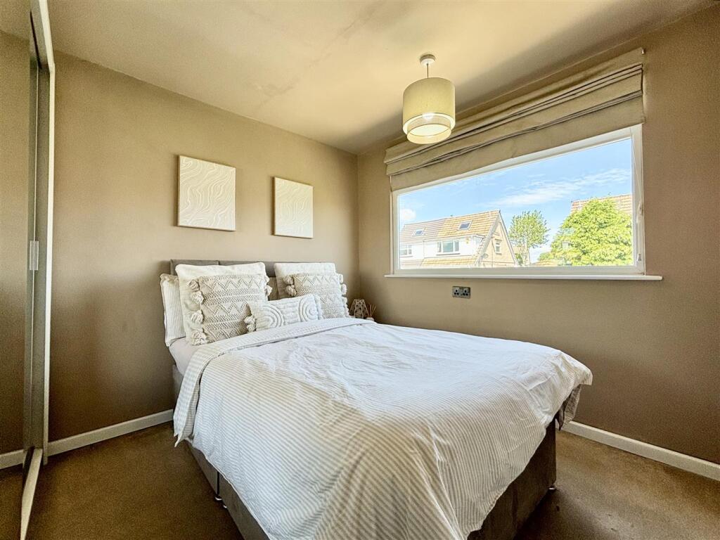 image00024.jpeg