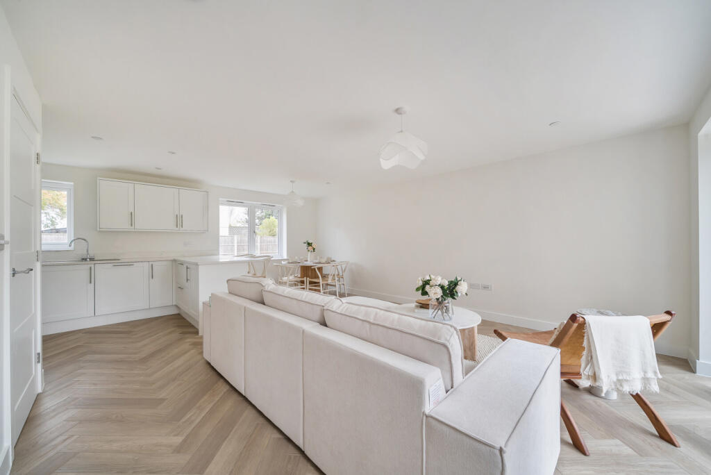 1380231-9-6911e3f...