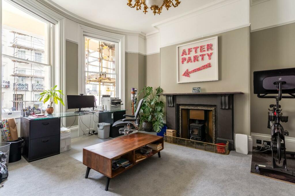 27 Lansdowne Place-10.jpg