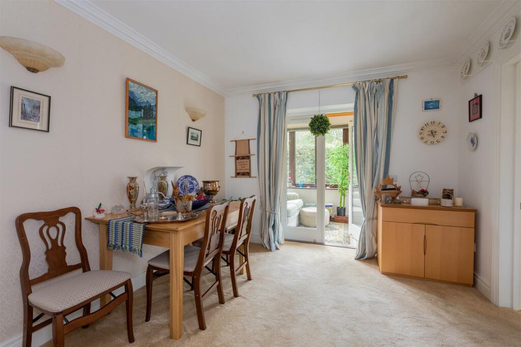 10 Remenham Row-10.jpg