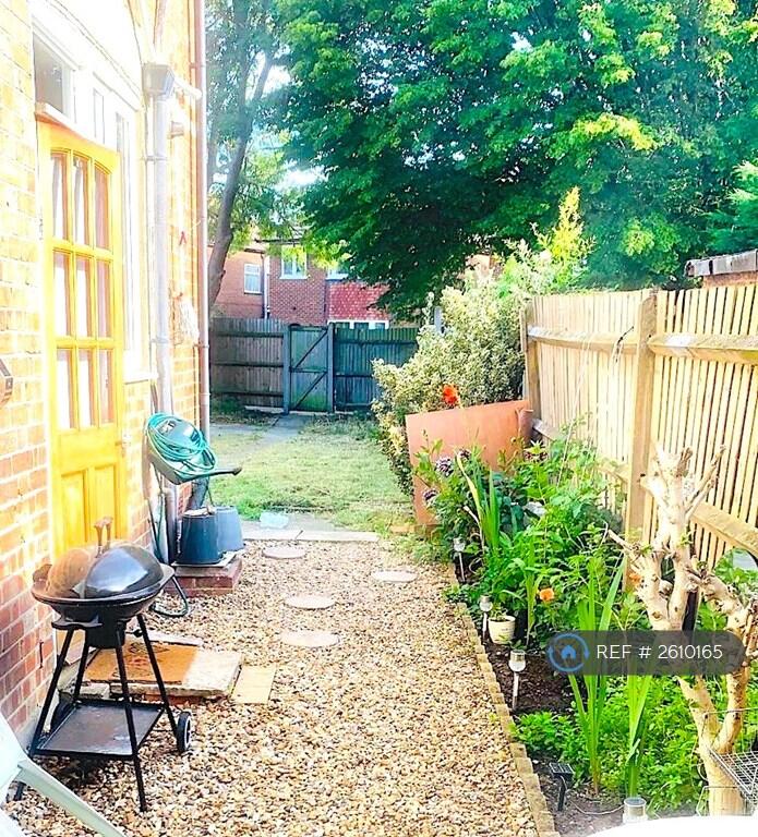 South-Facing Private Garden