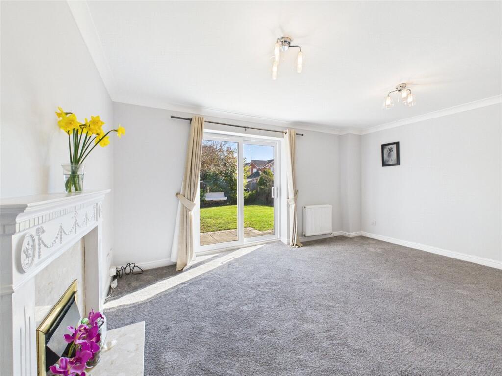 Sitting Roomto Doors