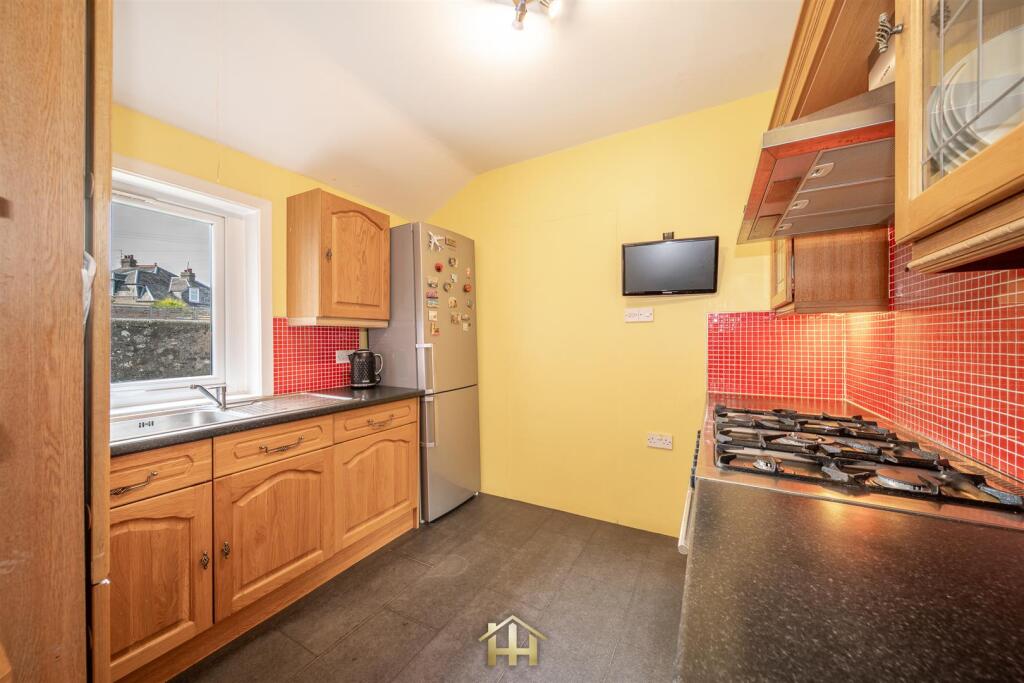 27 SHAMROCK ST DD4 7AH EDIT (43 of 68).jpg