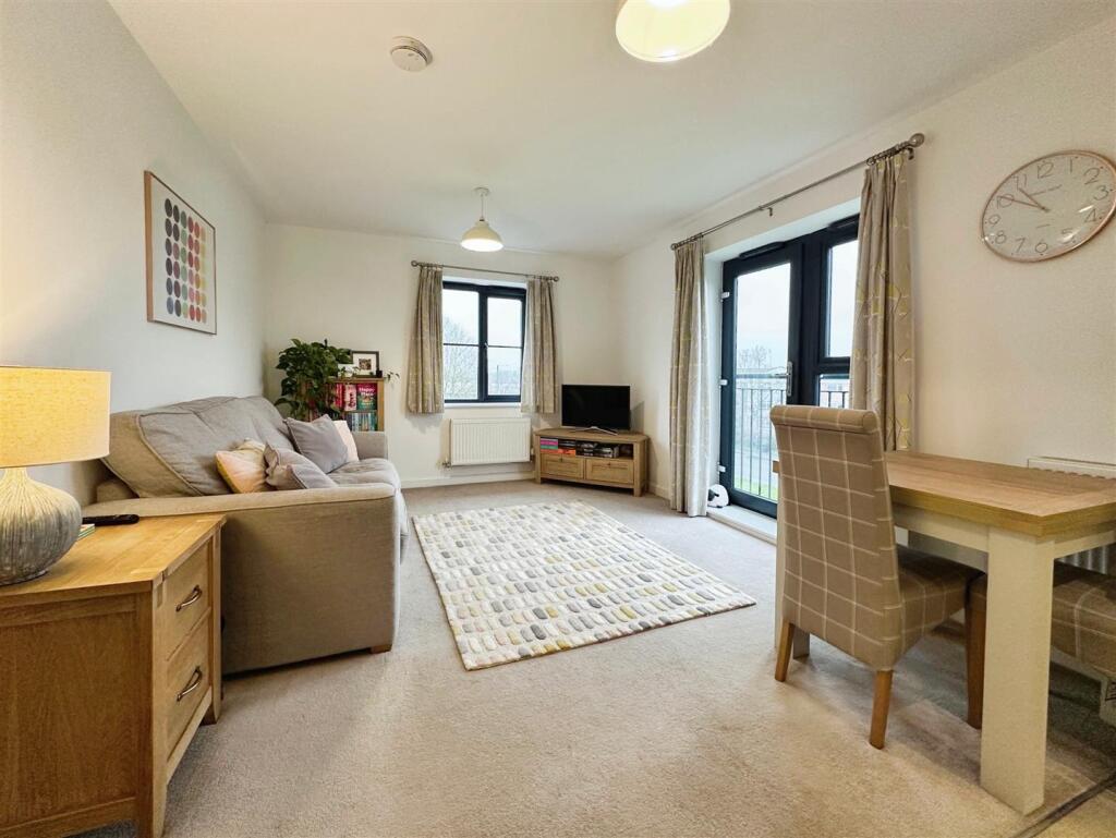 e70810b0-image_picker_91BDB361-D2BF-48E2-9C54-9436