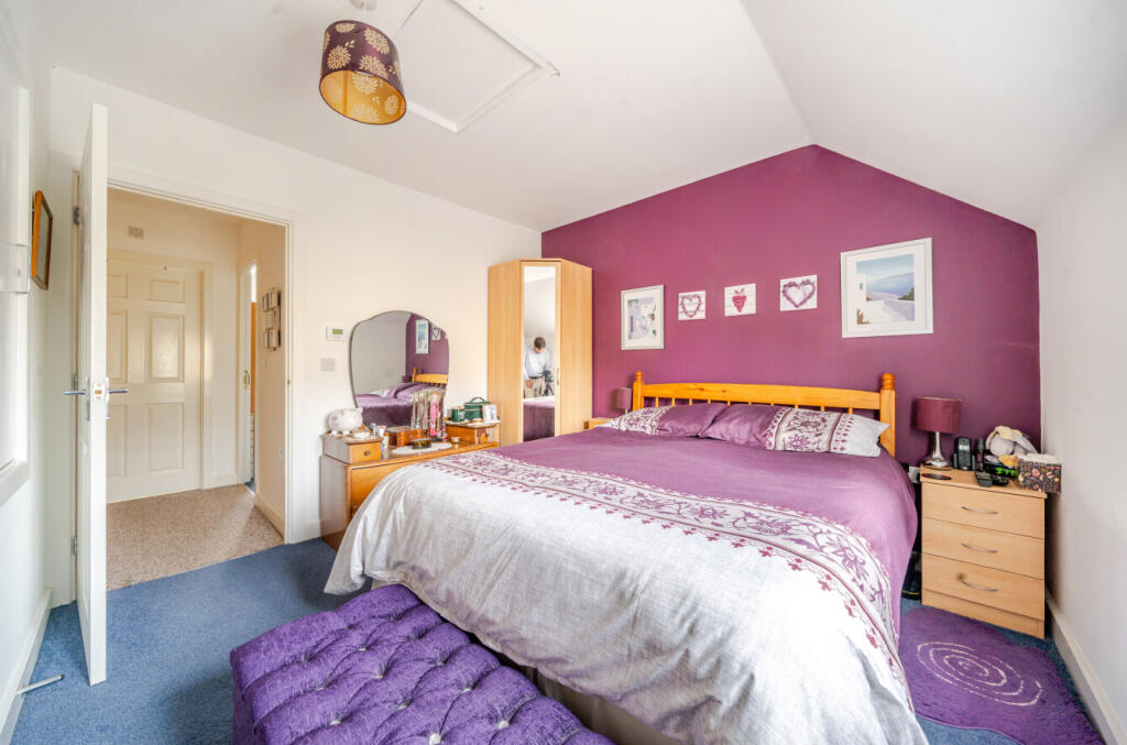 1353812-19-68de41...