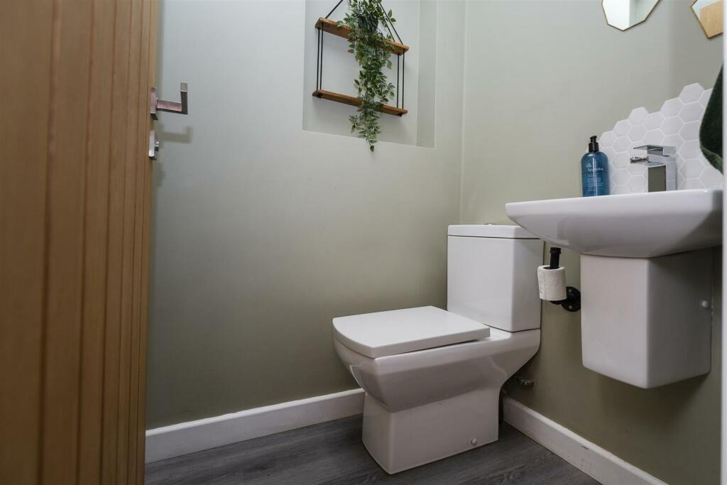 Bramleys Estate Agents - Chadwick Hall Gardens - M