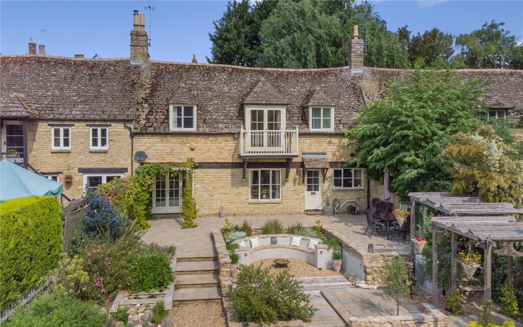 Lion Cottage