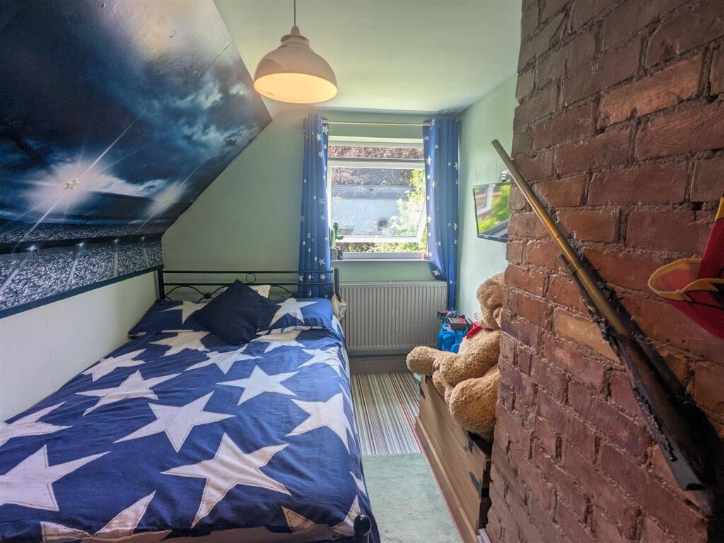 bedroom8.jpg