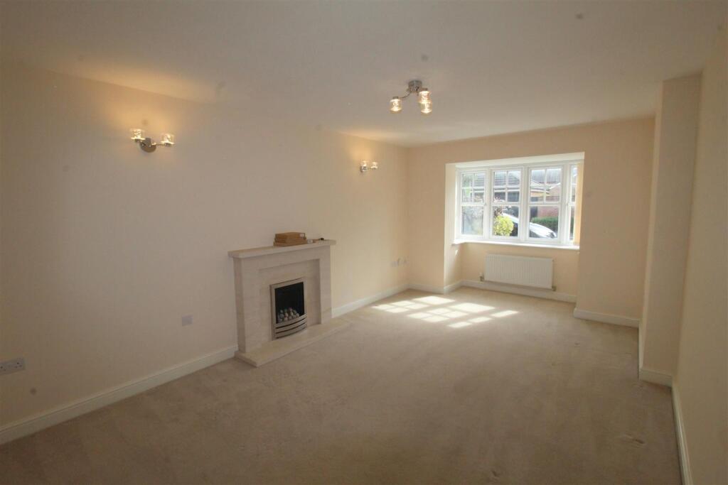 Buckley Grove Lounge.JPG