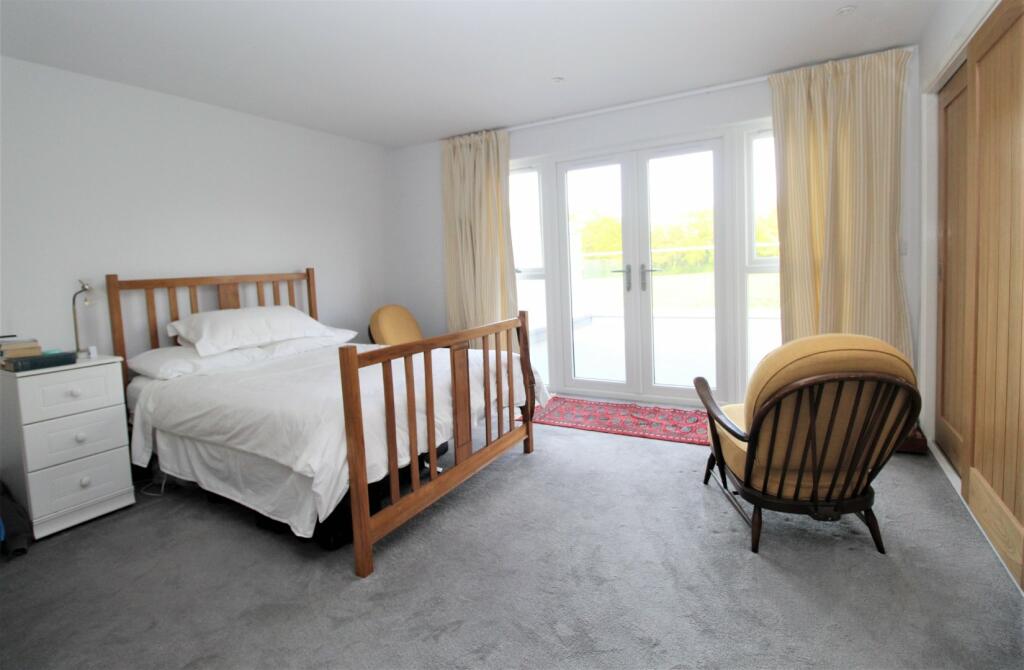 Pincipal Bedroom