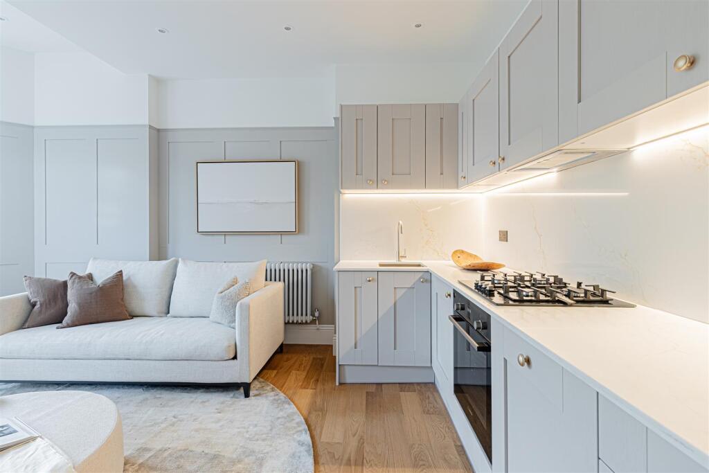 4 Lordship Park (4).jpg