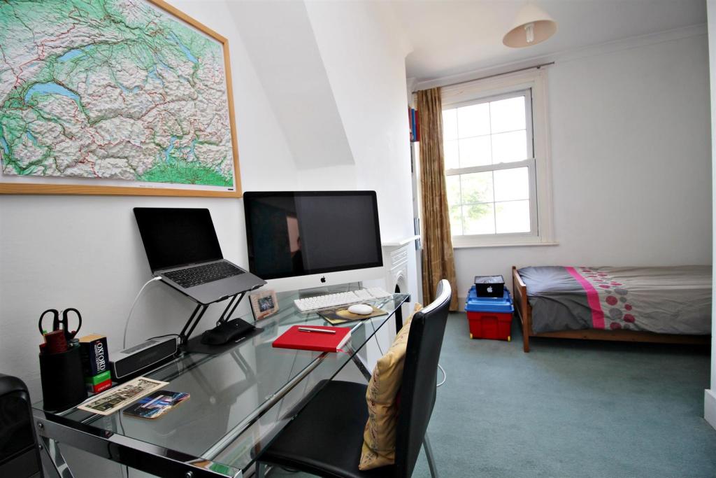 Bedroom 3.JPG