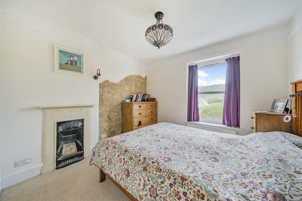 Perival bedroom.jpg