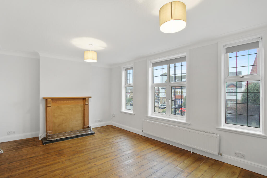 3 lounge angle 3.jpg