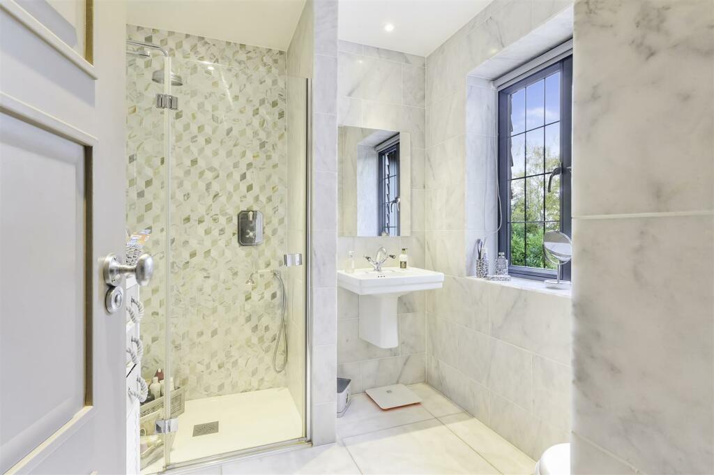 WOODCOTE PARK, 12C- (15).jpg