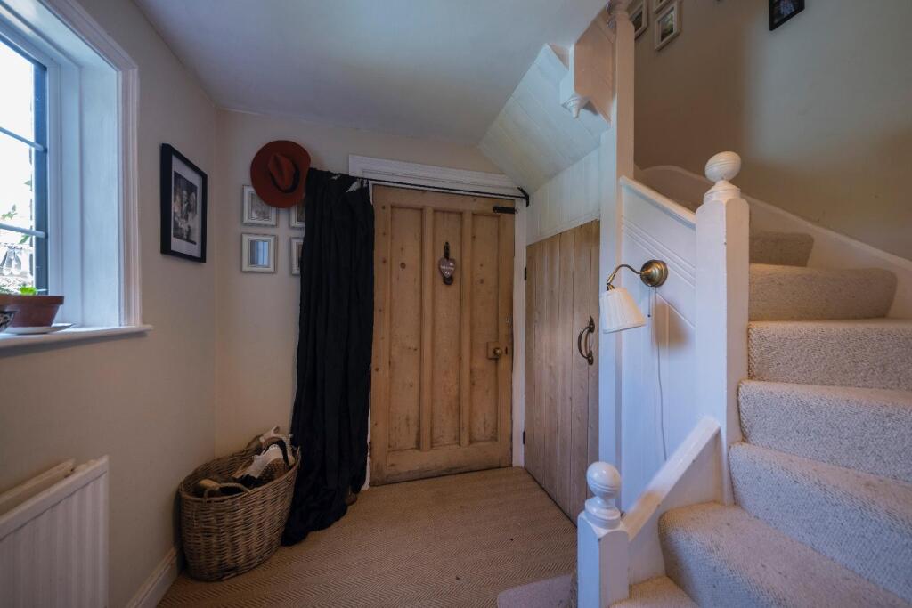 3 Manor Cottages-019.JPG