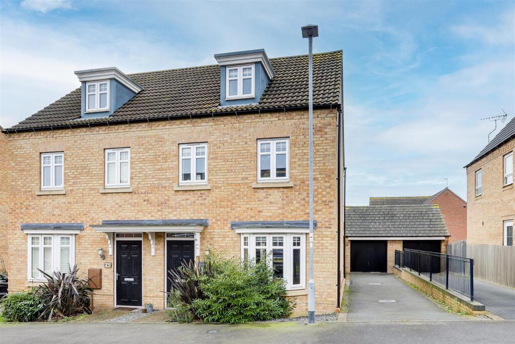 IMG_1899-IMG_1903 copy.jpg