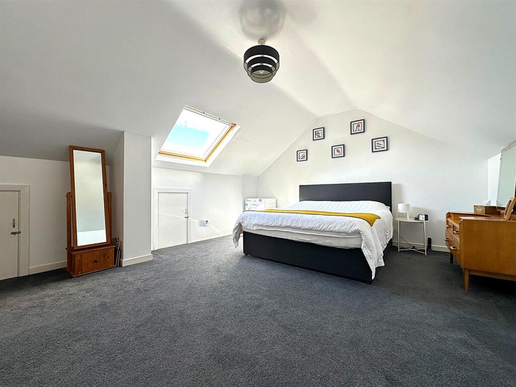 top bed.jpg