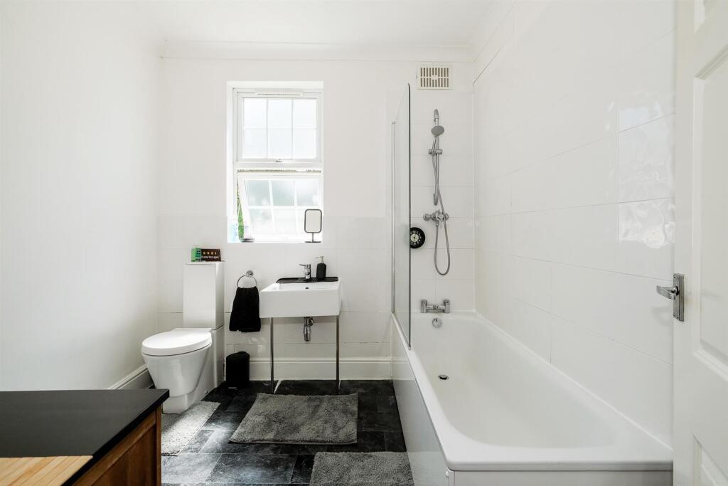 10 Studley Avenue-9_web.jpg