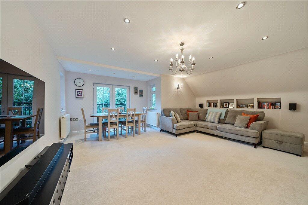 Davidson Frost-Wellings, DFW, Duxford Close, Stanm