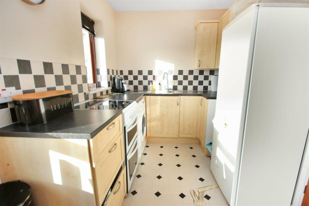 Kitchen.JPG
