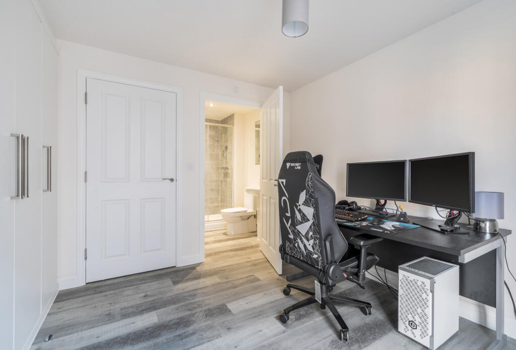 1383264-21-692044...