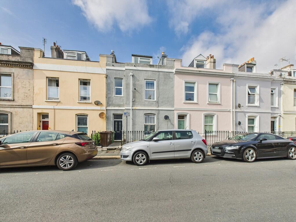 CAM03974G0-PR0194...