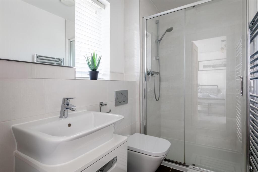 18 The Coppice-13.jpg