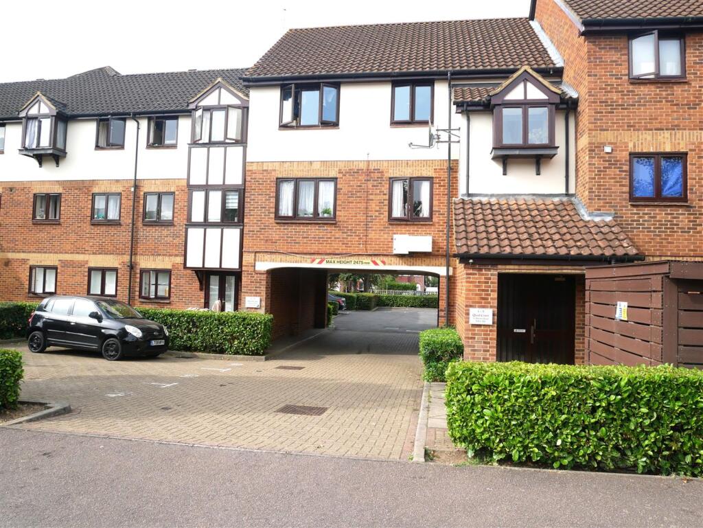 Harrier Road, Colindale NW9 5BR