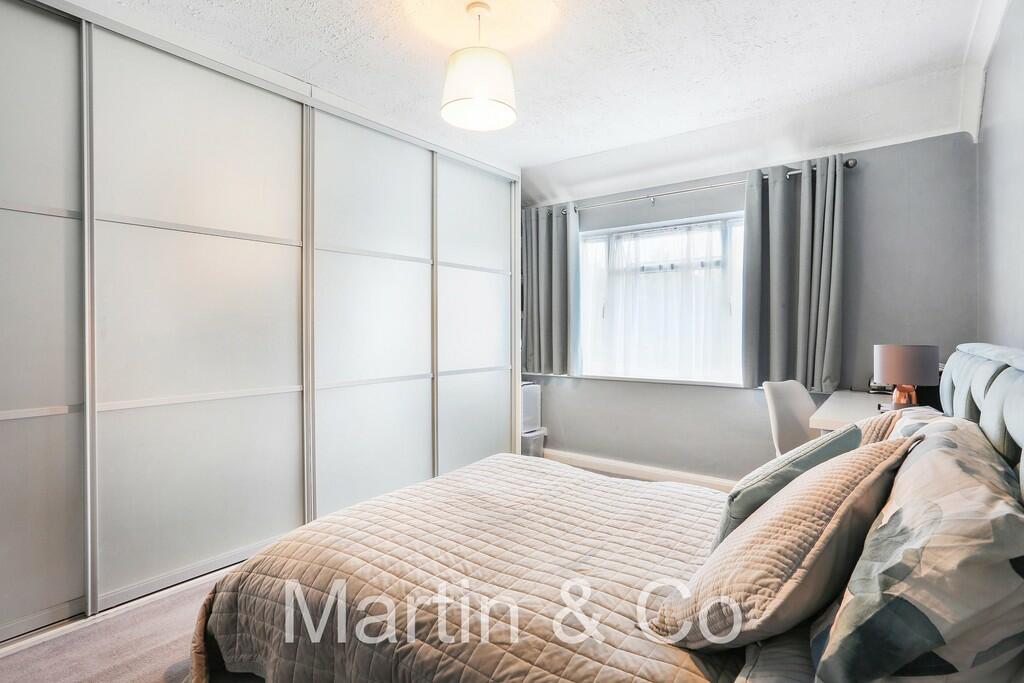 1301555967 - 71 A...